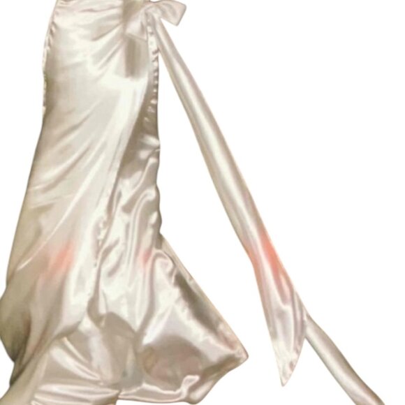 MAGGIE SOTTERO White Wedding Dress Size 4 V Plunge Hidden Bustle Beads Pearls - Picture 6 of 9